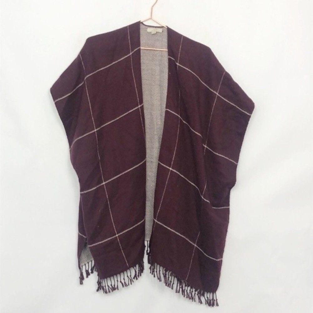 Loft plum shaw pullover like new XS / Small 22H